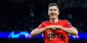 cầu thủ Robert Lewandowski
