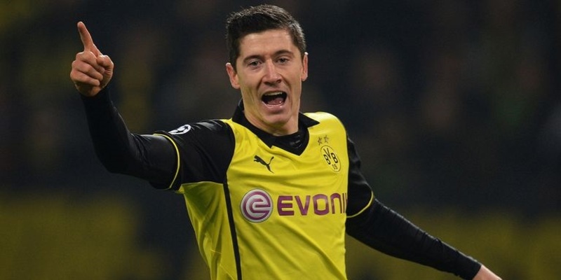 Robert Lewandowski liên tục thi đấu tỏa sáng tại Dortmund