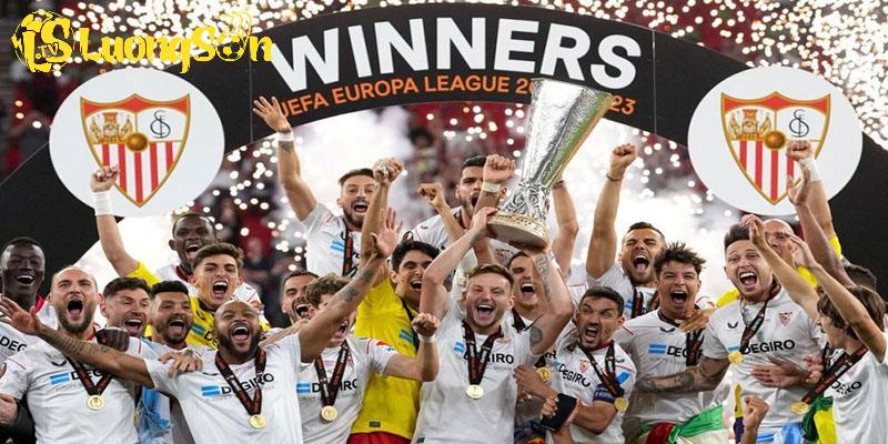 Sevilla được coi là đại diện ưu tú nhất ở giải đấu Cúp UEL